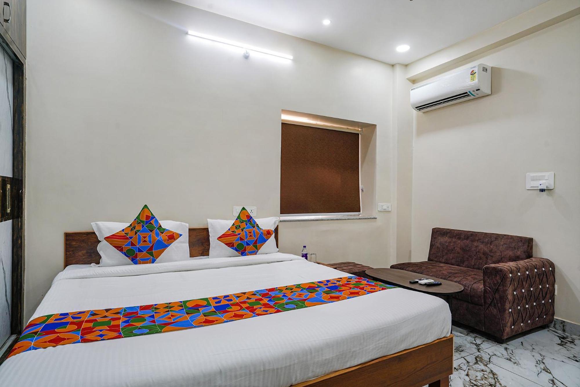 Fabhotel Perams Grand Inn - Hitech City Hyderabad Eksteriør billede