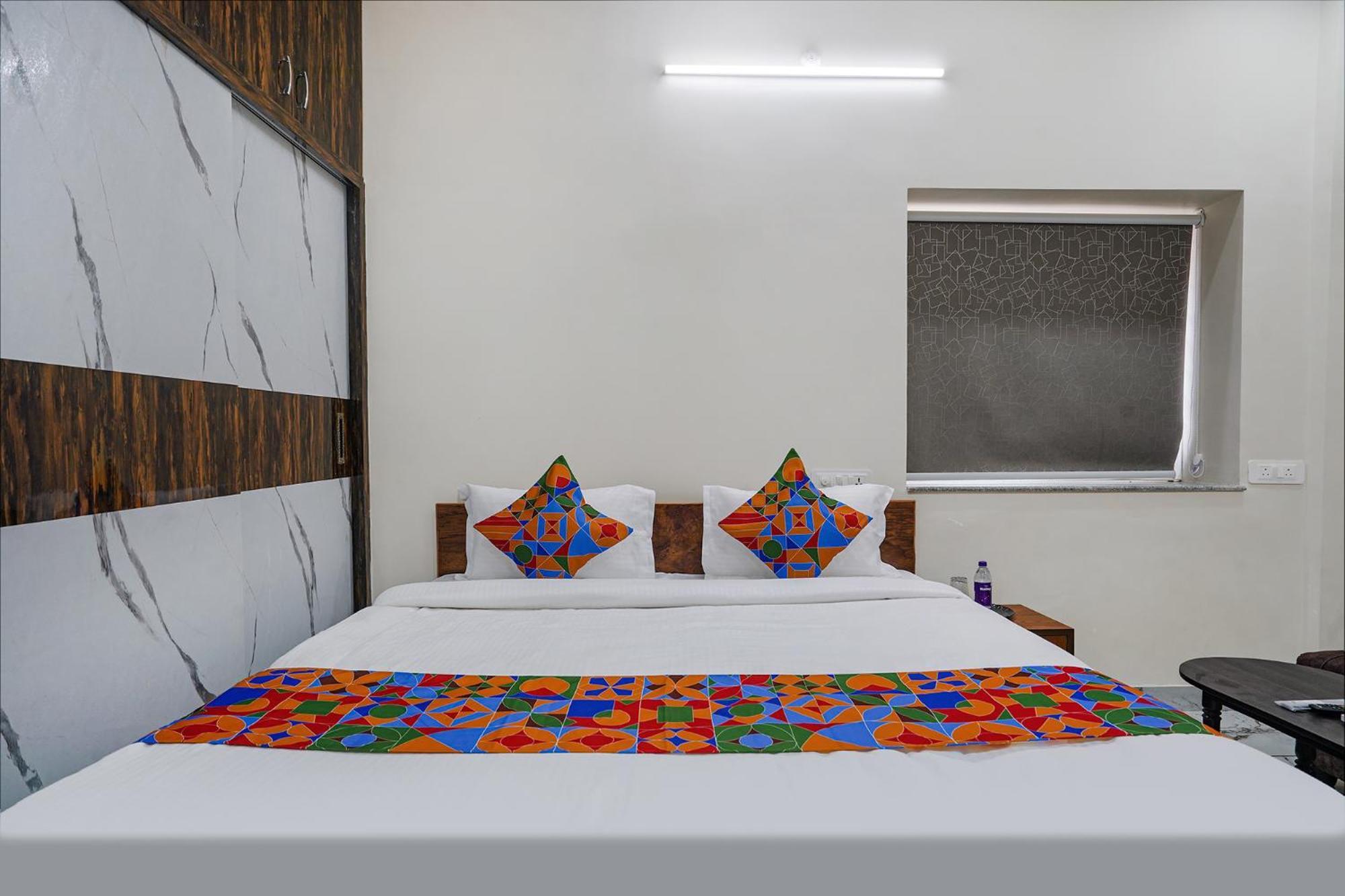 Fabhotel Perams Grand Inn - Hitech City Hyderabad Eksteriør billede