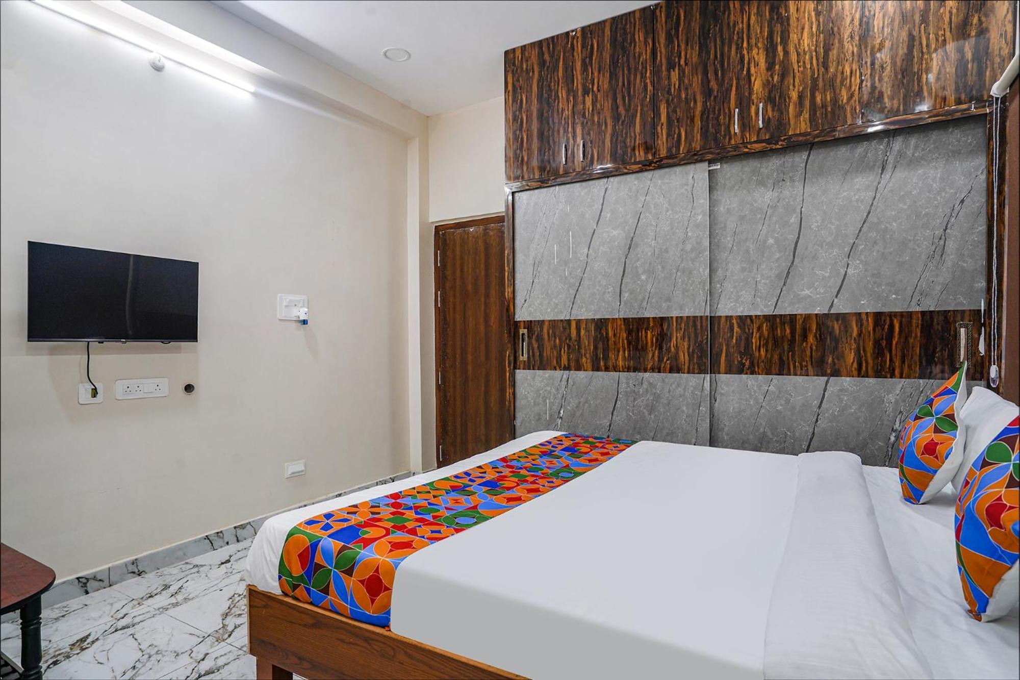 Fabhotel Perams Grand Inn - Hitech City Hyderabad Eksteriør billede