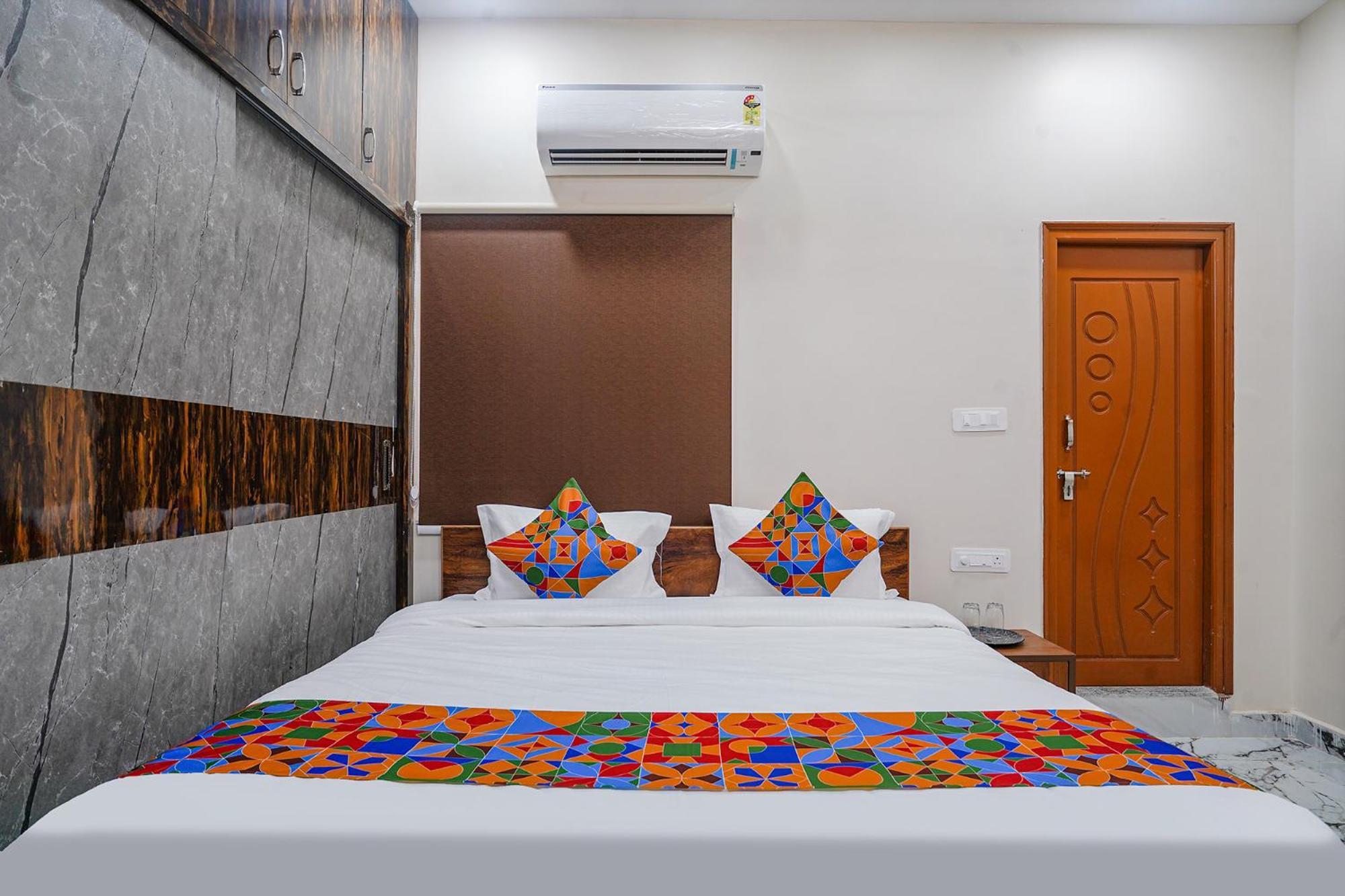 Fabhotel Perams Grand Inn - Hitech City Hyderabad Eksteriør billede